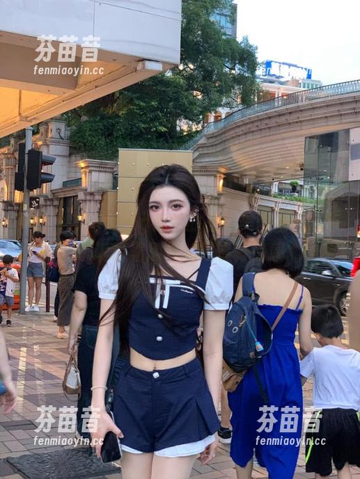 Aery Tiefling夜兰的私拍美图系列：每一张都诉说着别样的故事与情感.txt
